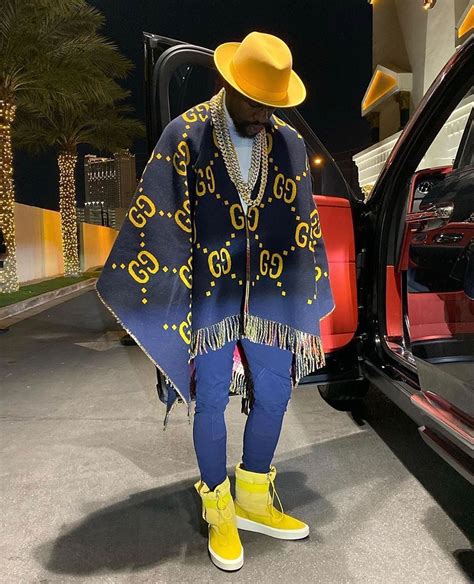 gucci poncho mayweather